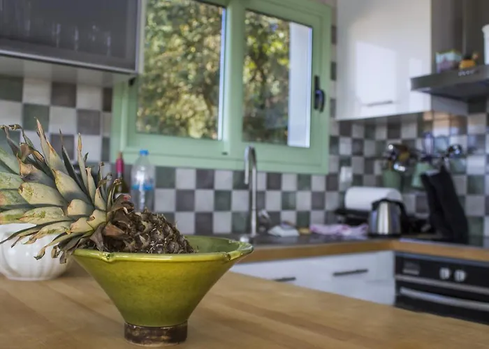 Saint George & Apartment *