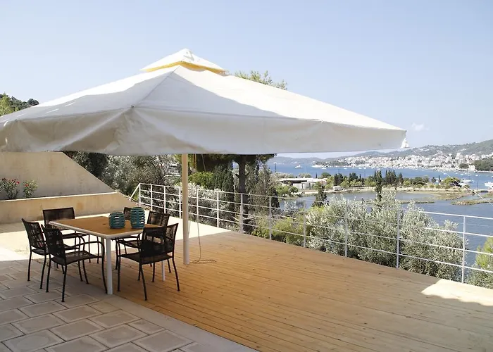 Saint George & Apartment *