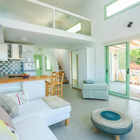 Апартаменты Saint George & Ksanemos